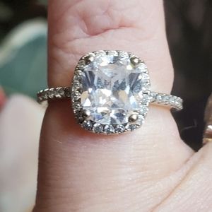 🎀Clearance🎀 Vintage signed ARTISAN 925 sterling silver HALO engagement ring